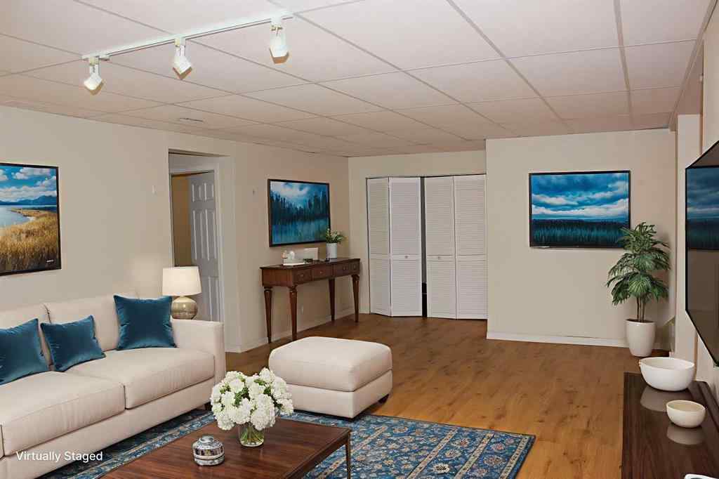 MLS® A2240060 - 179 Sunlake Way SE in Sundance Calgary, Residential