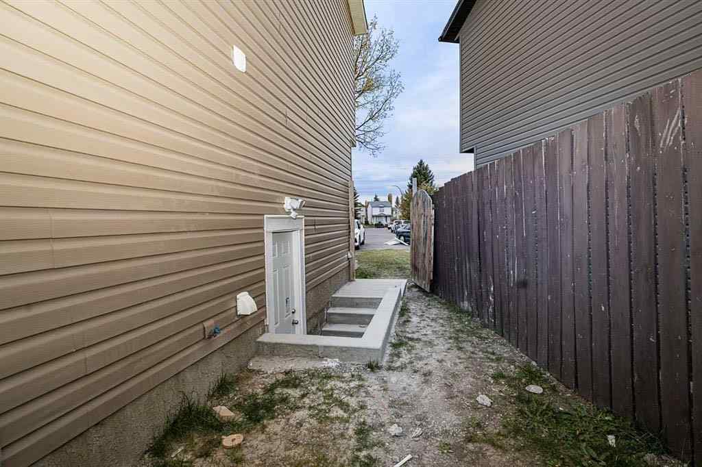 MLS® A2240066 - 339 Martinbrook Place NE in Martindale Calgary, Residential