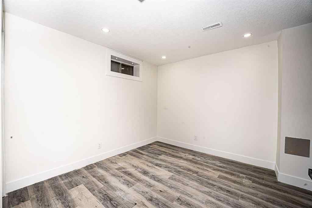 MLS® A2240066 - 339 Martinbrook Place NE in Martindale Calgary, Residential
