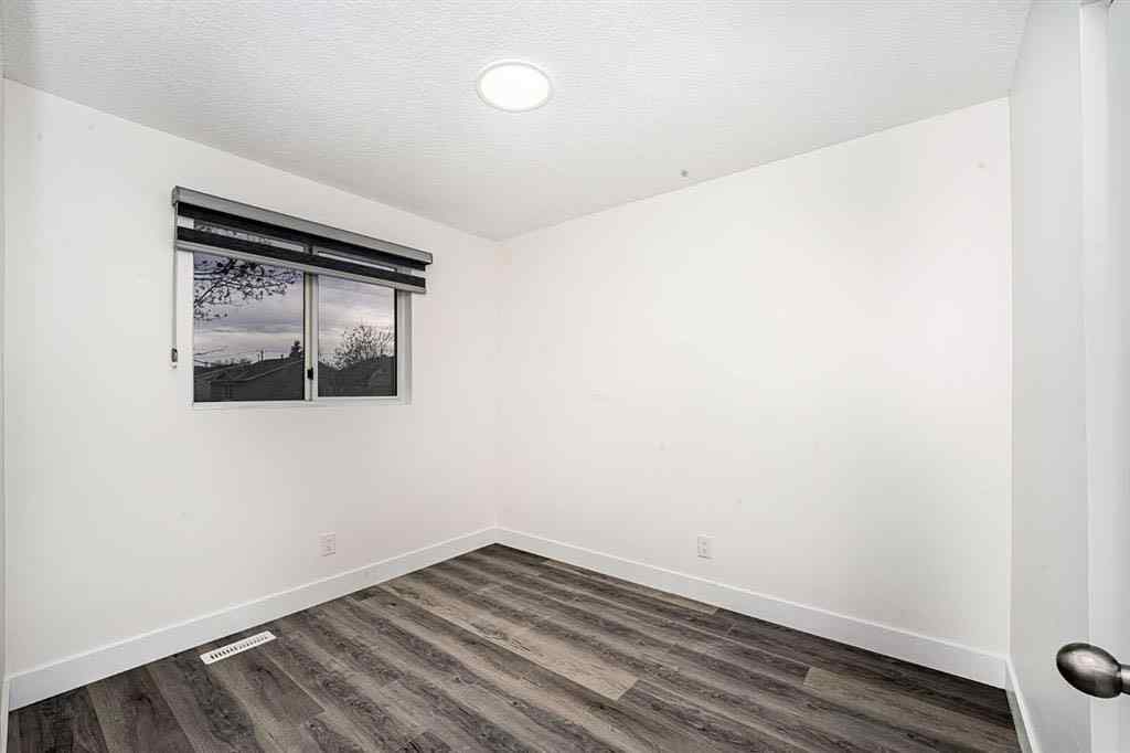 MLS® A2240066 - 339 Martinbrook Place NE in Martindale Calgary, Residential