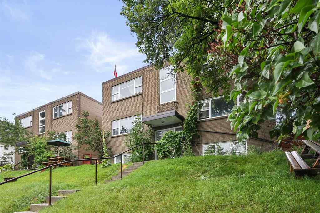 MLS® A2240073 - Unit #2 2311 17A Street SW in Bankview Calgary, Residential