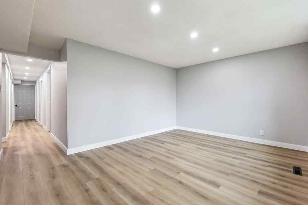 MLS® A2240073 - Unit #2 2311 17A Street SW in Bankview Calgary, Residential