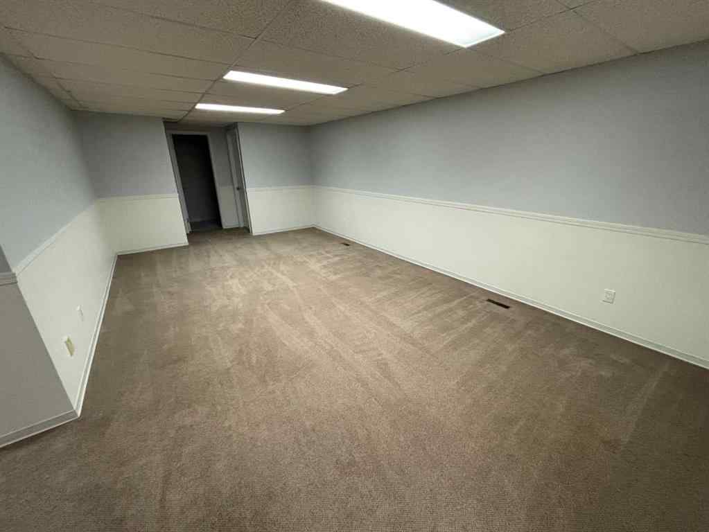MLS® A2240074 - 10006 88 Street  in The Pines Peace River, Residential