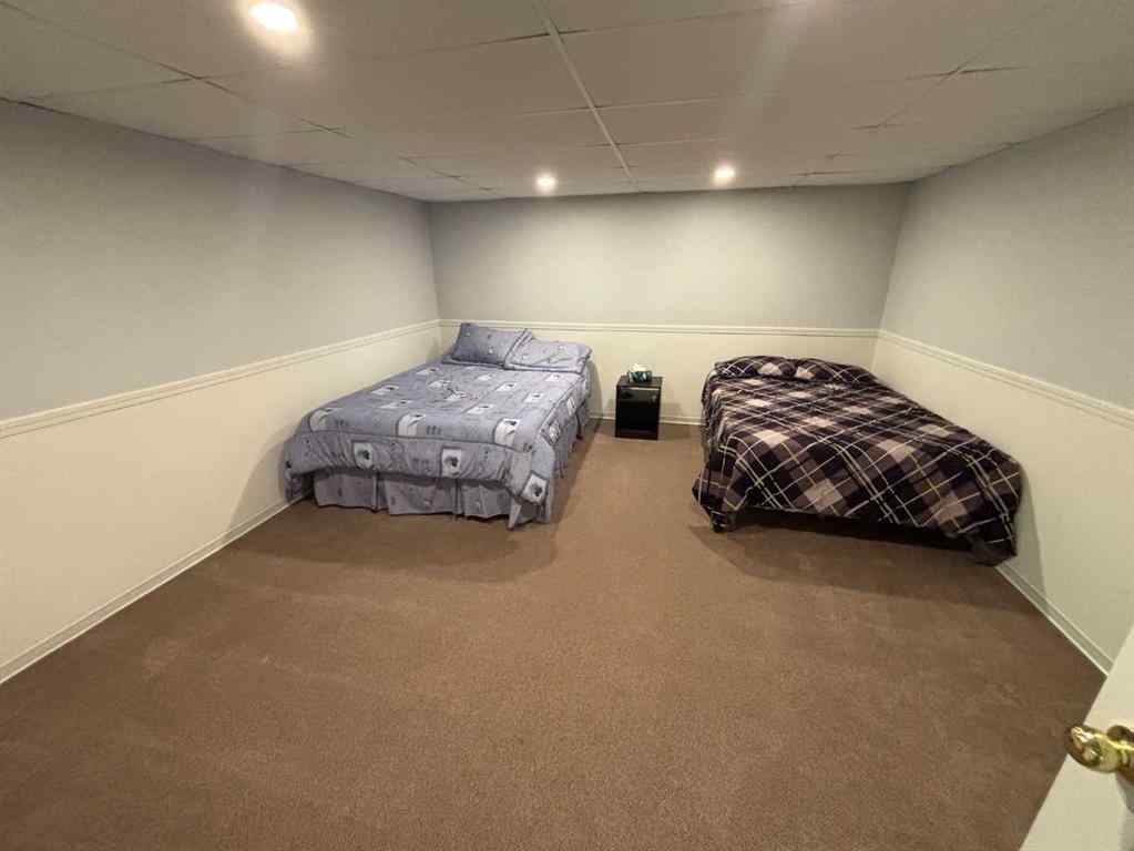 MLS® A2240074 - 10006 88 Street  in The Pines Peace River, Residential