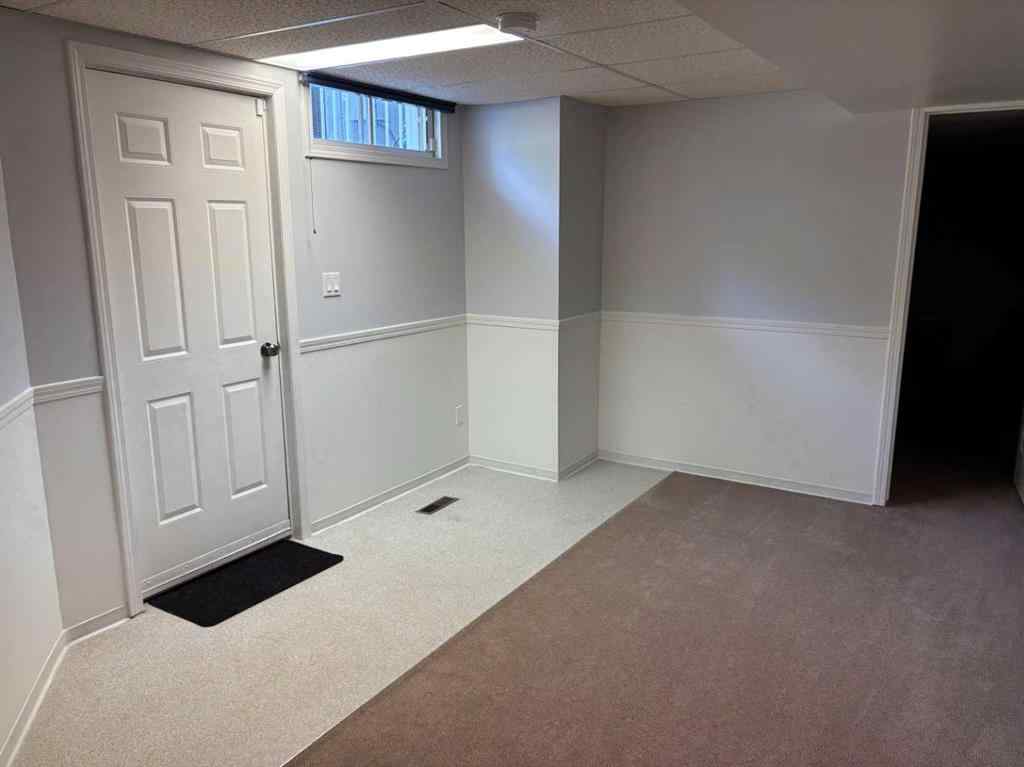 MLS® A2240074 - 10006 88 Street  in The Pines Peace River, Residential