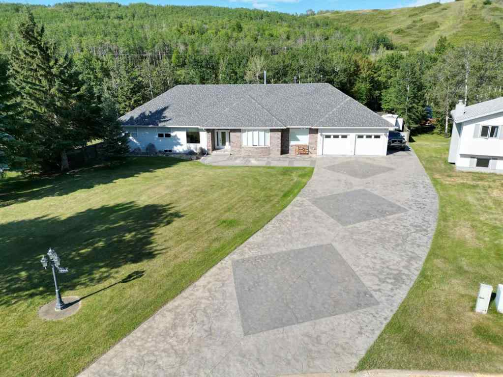 MLS® A2240074 - 10006 88 Street  in The Pines Peace River, Residential