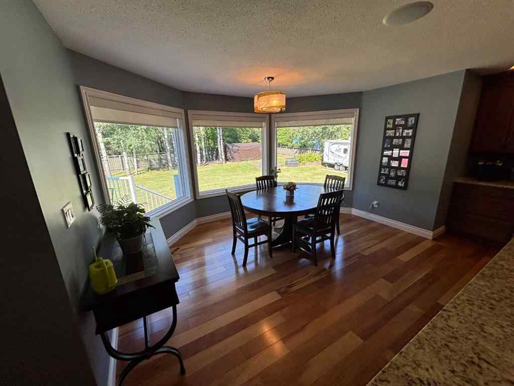 MLS® A2240074 - 10006 88 Street  in The Pines Peace River, Residential