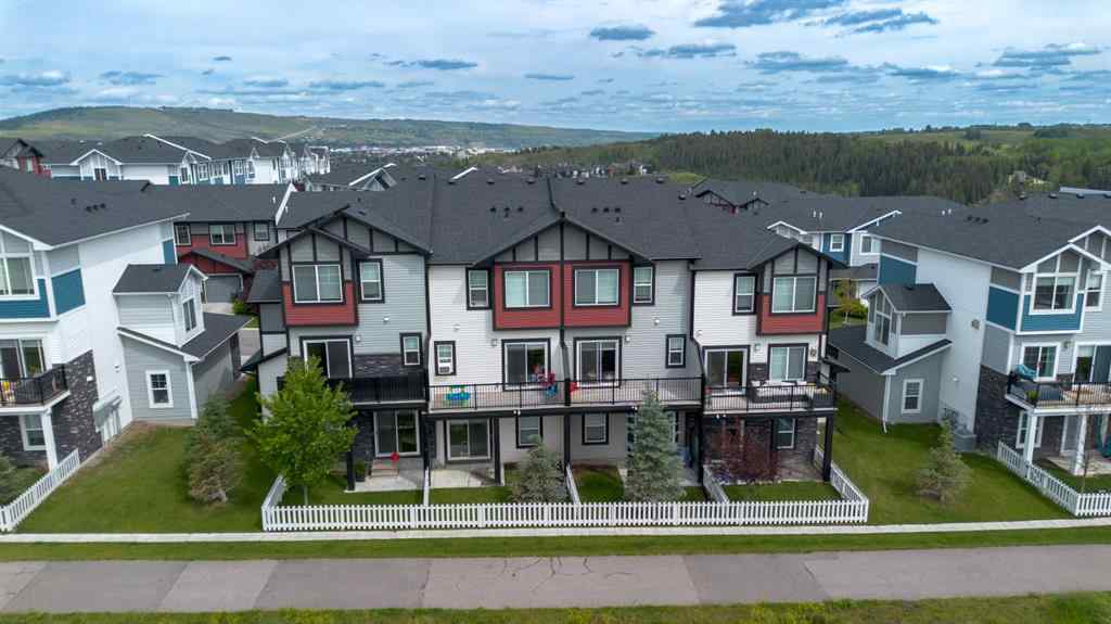 MLS® A2240077 - 1703 Jumping Pound Common  in Jumping Pound Ridge Cochrane, Residential