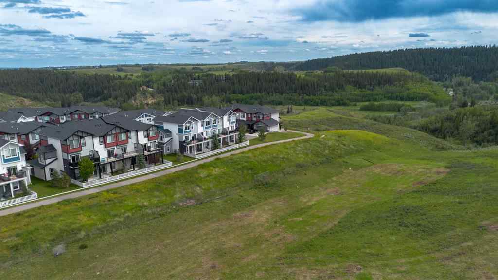 MLS® A2240077 - 1703 Jumping Pound Common  in Jumping Pound Ridge Cochrane, Residential