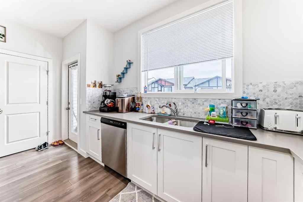 MLS® A2240077 - 1703 Jumping Pound Common  in Jumping Pound Ridge Cochrane, Residential