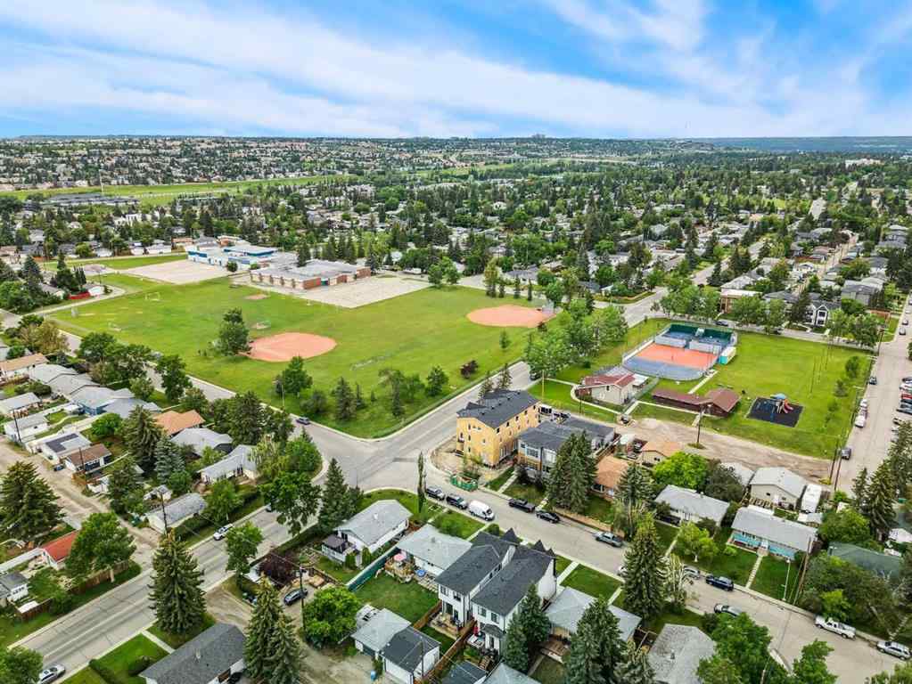 MLS® A2240078 - 3815/3817 43 Street SW in Glenbrook Calgary, Residential
