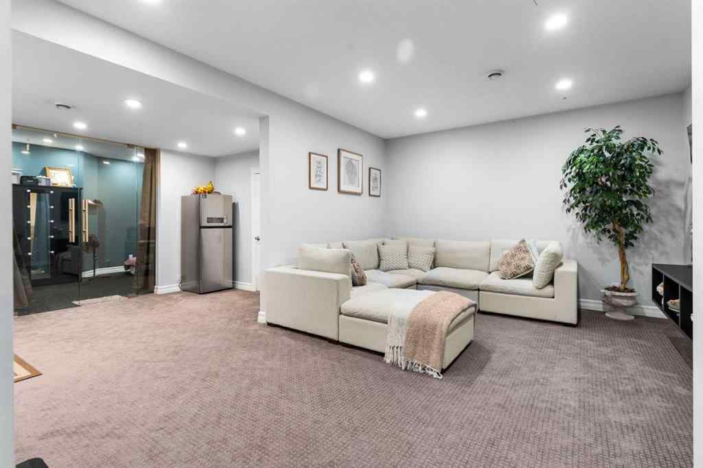 MLS® A2240092 - 409 Kinniburgh Boulevard  in Kinniburgh North Chestermere, Residential