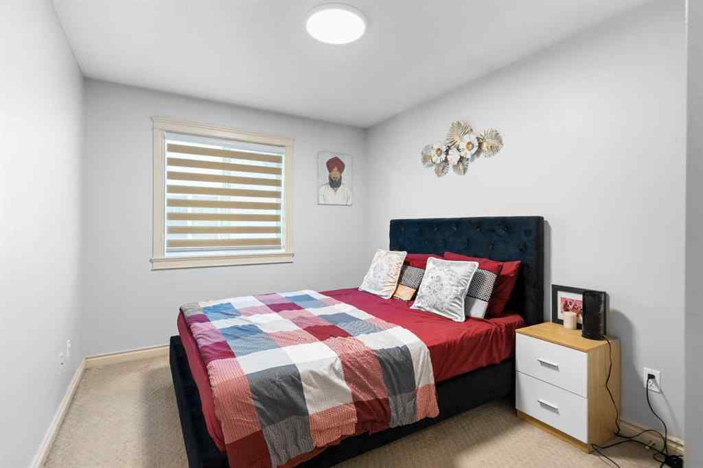 MLS® A2240092 - 409 Kinniburgh Boulevard  in Kinniburgh North Chestermere, Residential