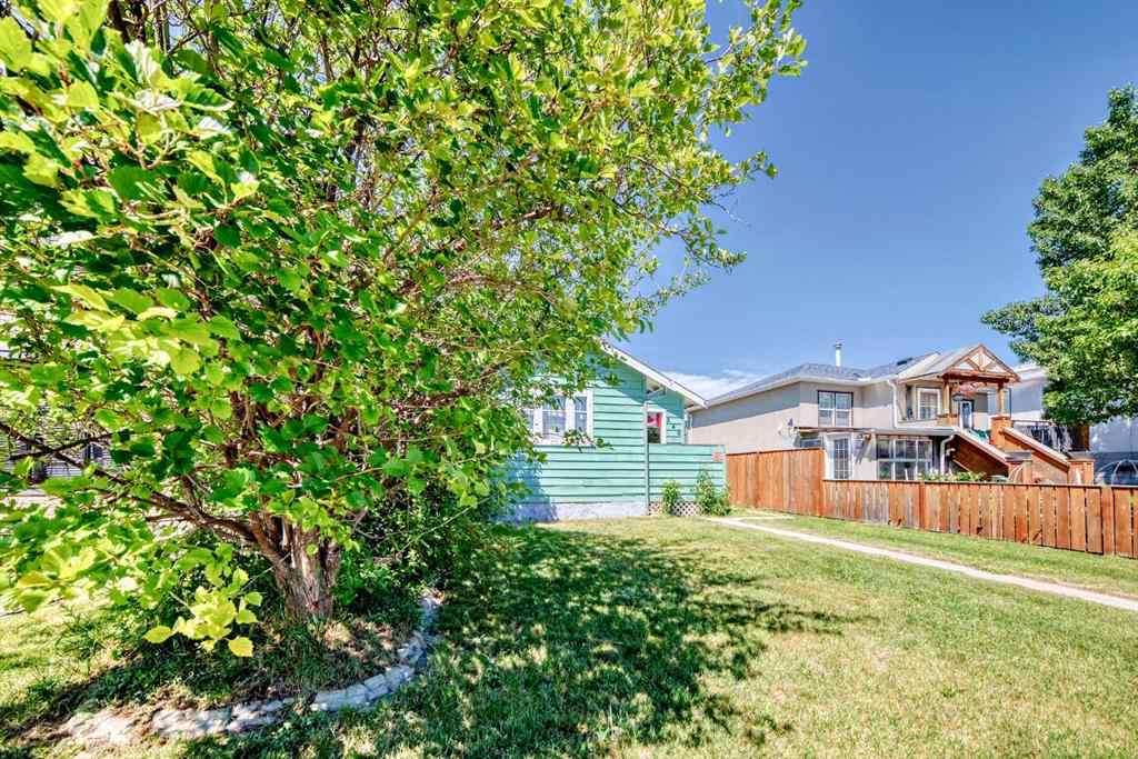 MLS® A2240095 - 340 33 Avenue NE in Highland Park Calgary, Residential