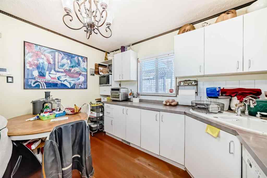 MLS® A2240095 - 340 33 Avenue NE in Highland Park Calgary, Residential
