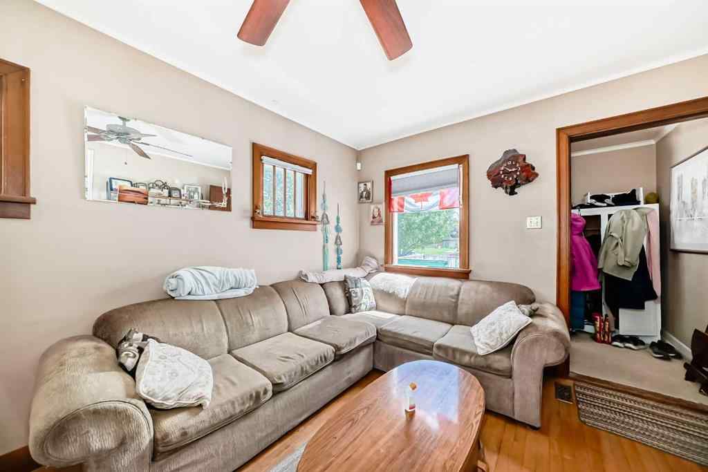MLS® A2240095 - 340 33 Avenue NE in Highland Park Calgary, Residential
