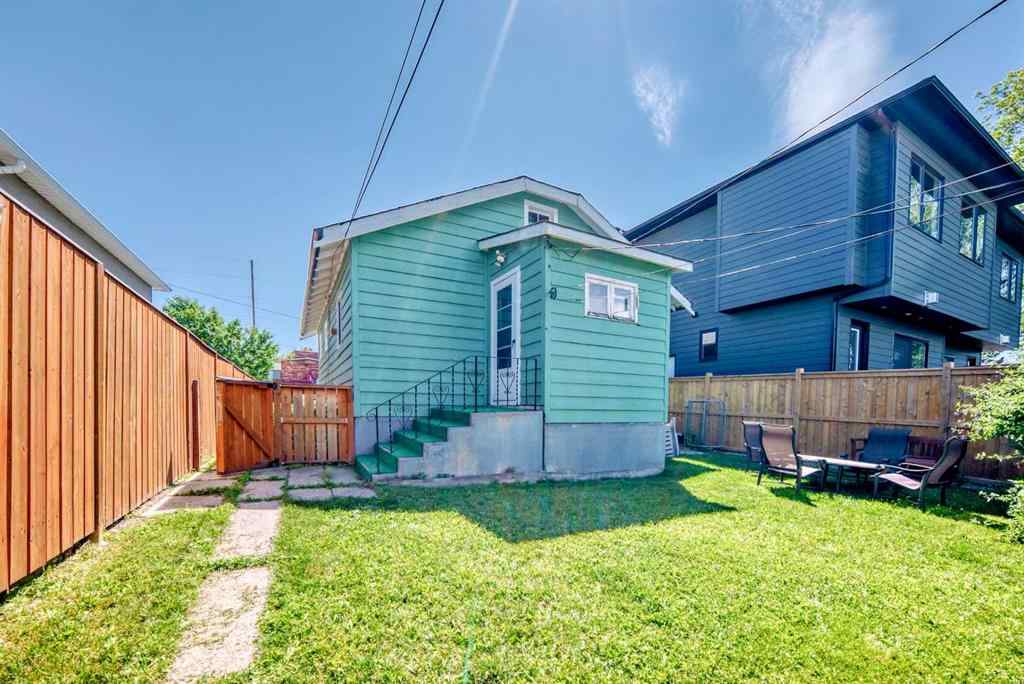 MLS® A2240095 - 340 33 Avenue NE in Highland Park Calgary, Residential