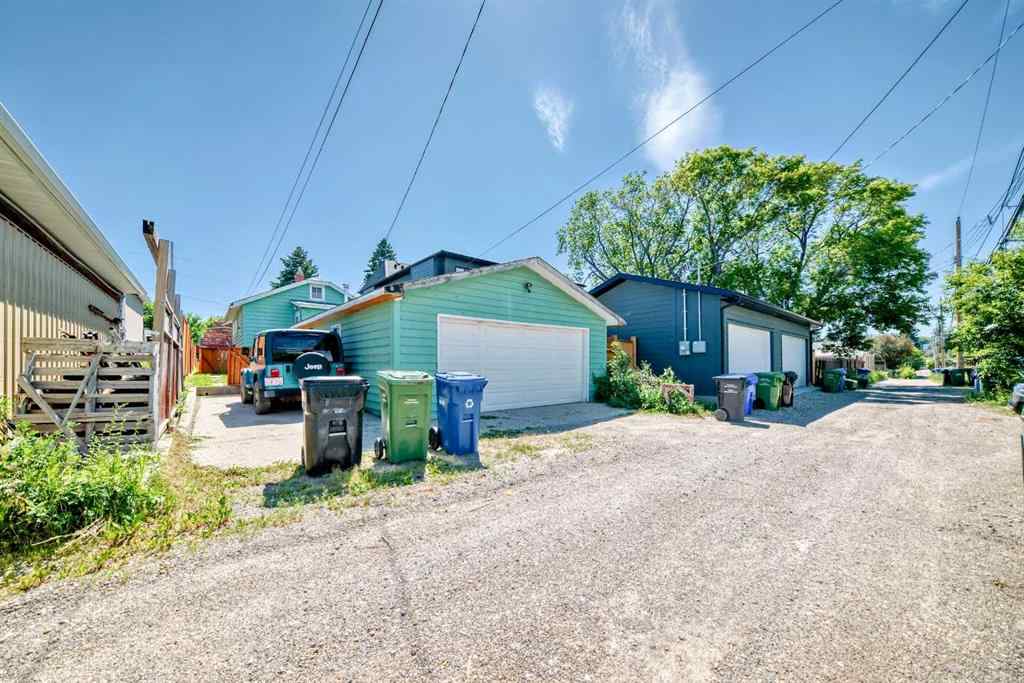 MLS® A2240095 - 340 33 Avenue NE in Highland Park Calgary, Residential