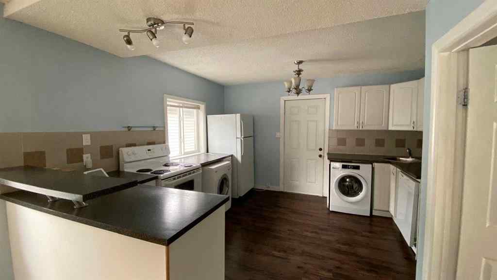 MLS® A2240103 - 3804 Centre A Street NE in Highland Park Calgary, Residential