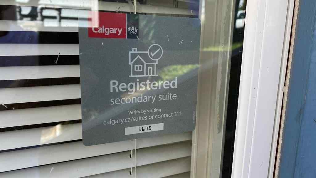 MLS® A2240103 - 3804 Centre A Street NE in Highland Park Calgary, Residential