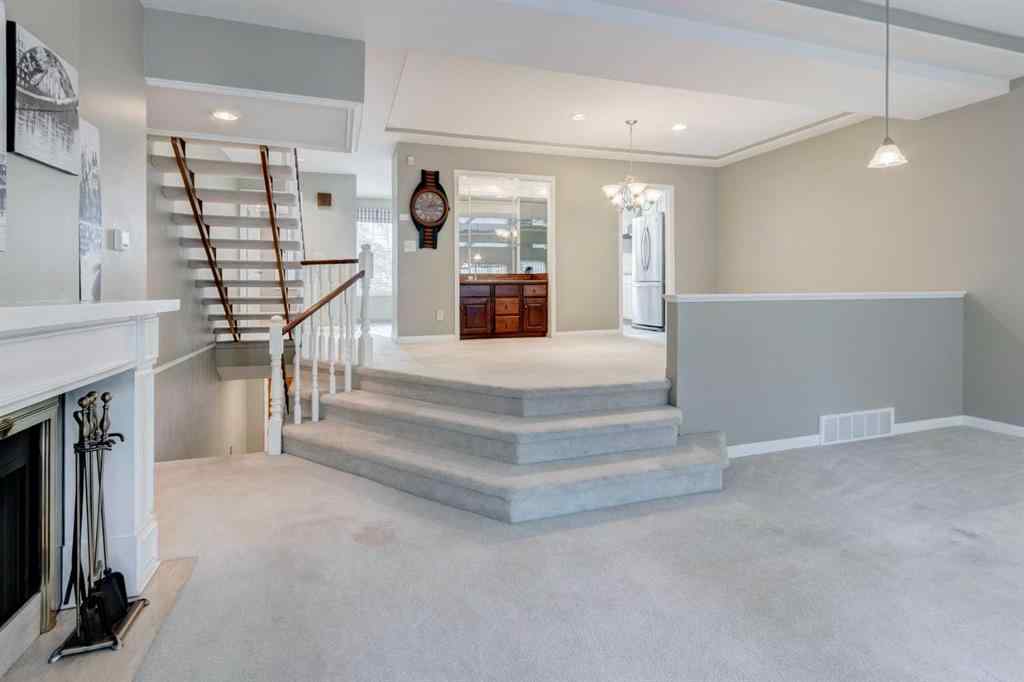 MLS® A2240141 - Unit #212 4037 42 Street NW in Varsity Calgary, Residential