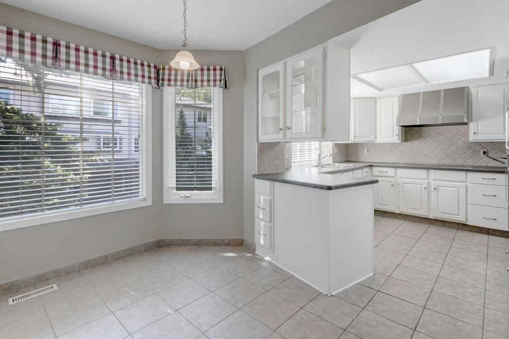 MLS® A2240141 - Unit #212 4037 42 Street NW in Varsity Calgary, Residential