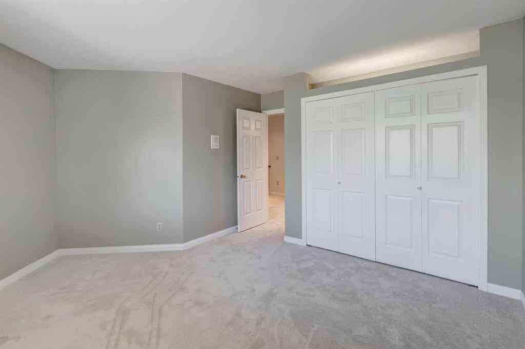 MLS® A2240141 - Unit #212 4037 42 Street NW in Varsity Calgary, Residential