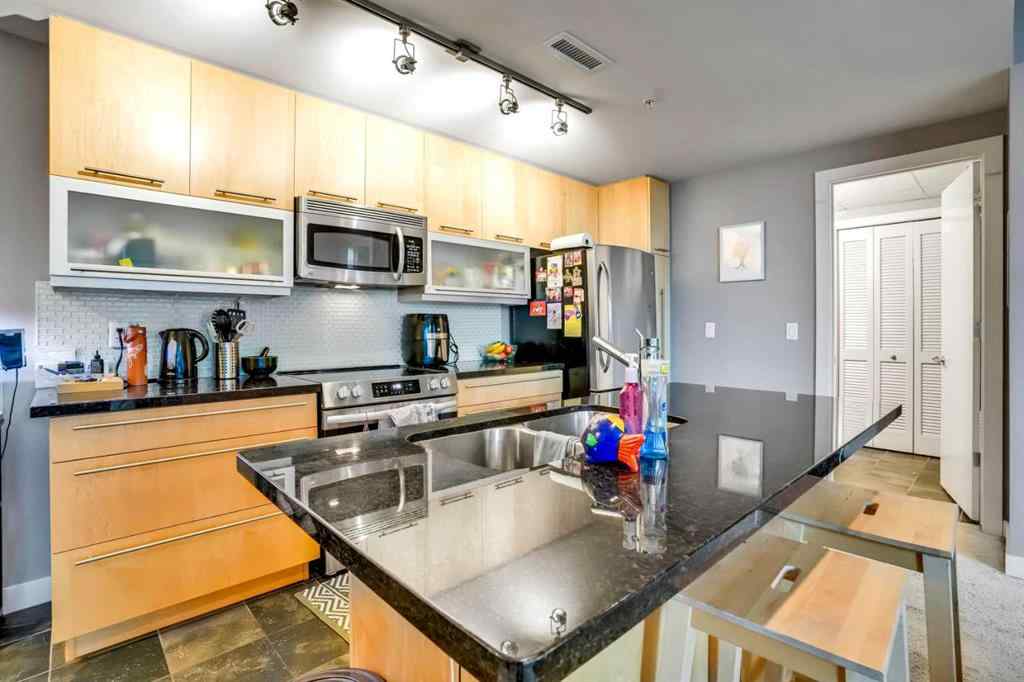 MLS® A2240156 - Unit #1307 215 13 Avenue SW in Beltline Calgary, Residential