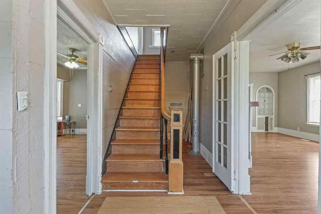 MLS® A2240177 - 113 48 Avenue W in NONE Claresholm, Residential