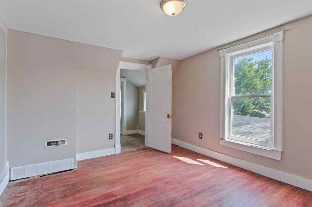 MLS® A2240177 - 113 48 Avenue W in NONE Claresholm, Residential