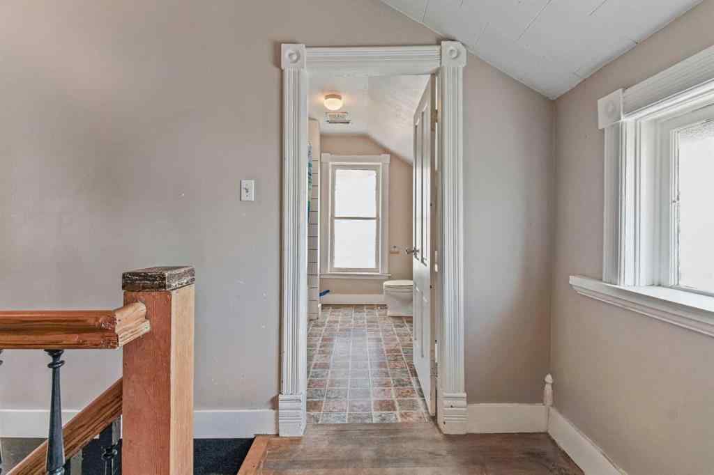 MLS® A2240177 - 113 48 Avenue W in NONE Claresholm, Residential