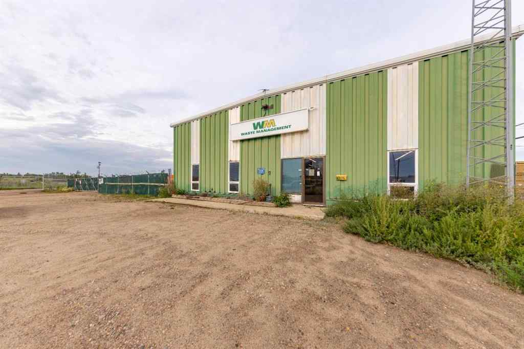 MLS® A2240179 - 5104 42 Avenue  in East Lloydminster Lloydminster, Commercial
