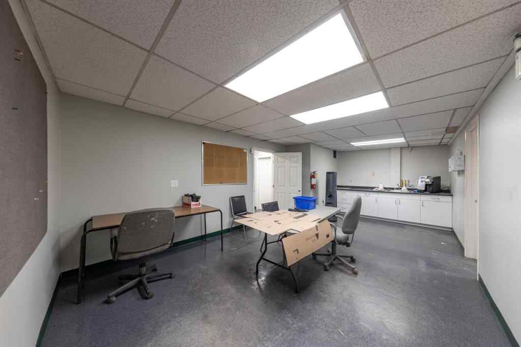 MLS® A2240179 - 5104 42 Avenue  in East Lloydminster Lloydminster, Commercial