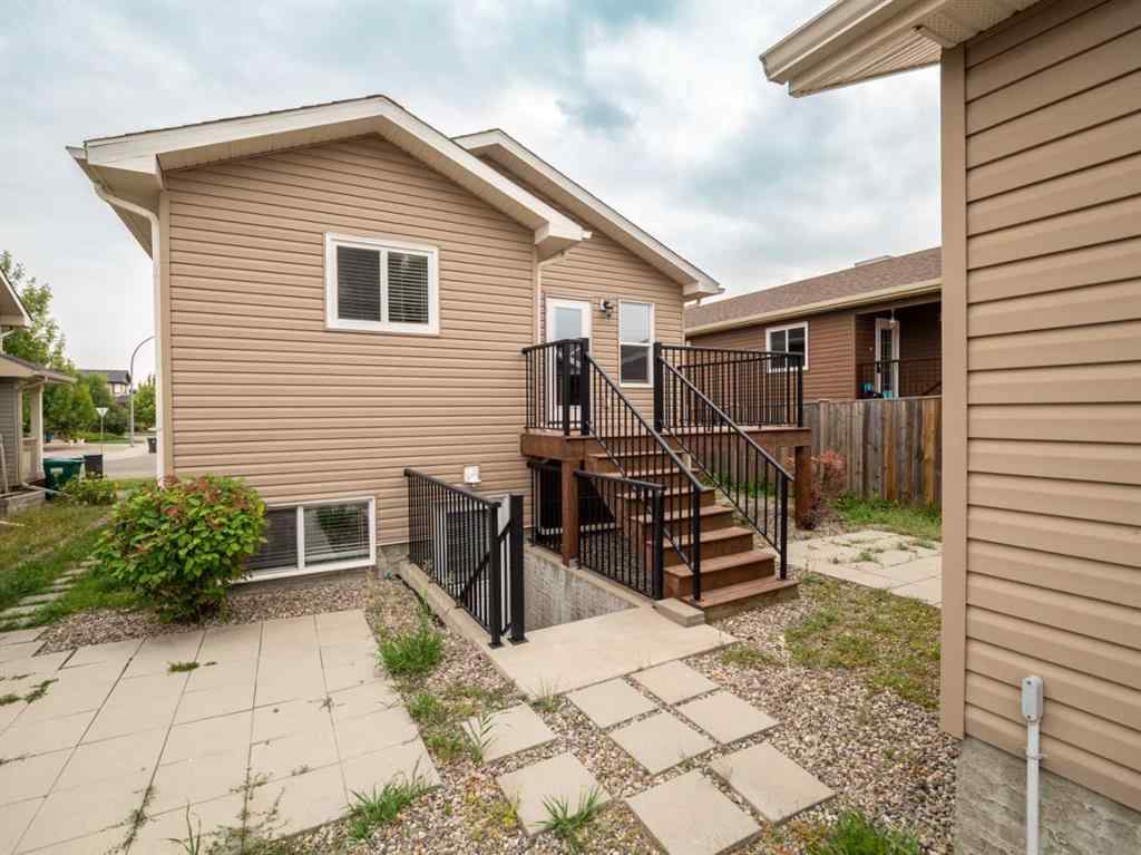 MLS® A2240187 - 57 Mt Sundance Road W in Sunridge Lethbridge, Residential