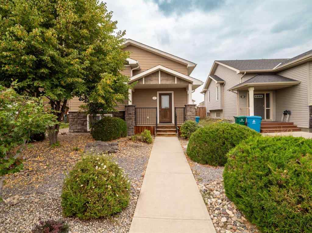 MLS® A2240187 - 57 Mt Sundance Road W in Sunridge Lethbridge, Residential