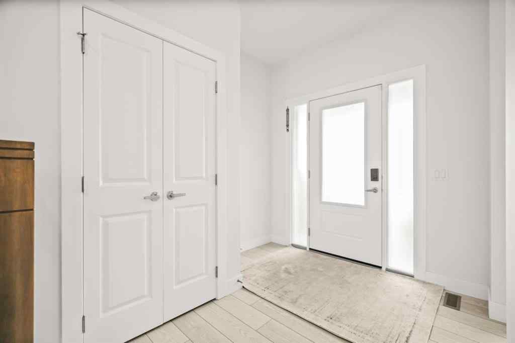 MLS® A2240194 - 505 Chinook Winds Gardens SW in Chinook Gate Airdrie, Residential