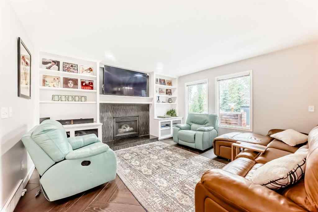 MLS® A2240201 - 296 Lakeside Greens Crescent  in Lakeside Greens Chestermere, Residential