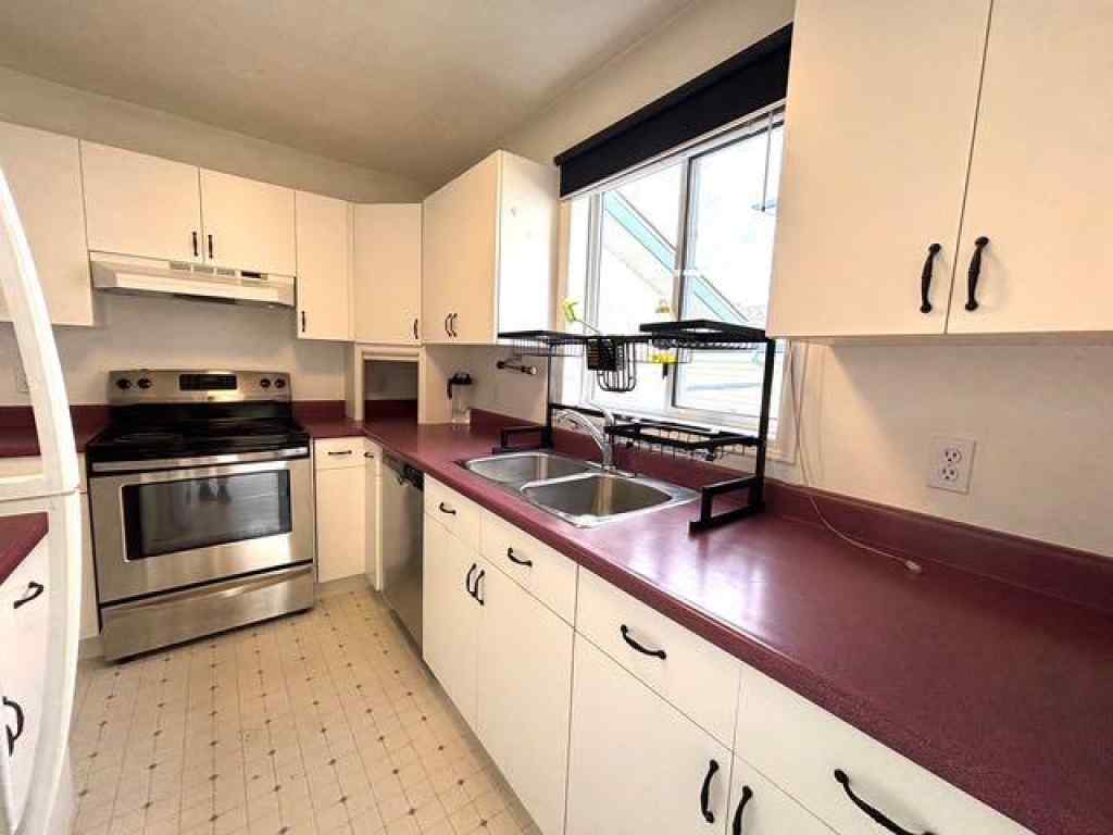 MLS® A2240212 - Unit #7 465 Makenny Street  in Thompson Lake Hinton, Residential
