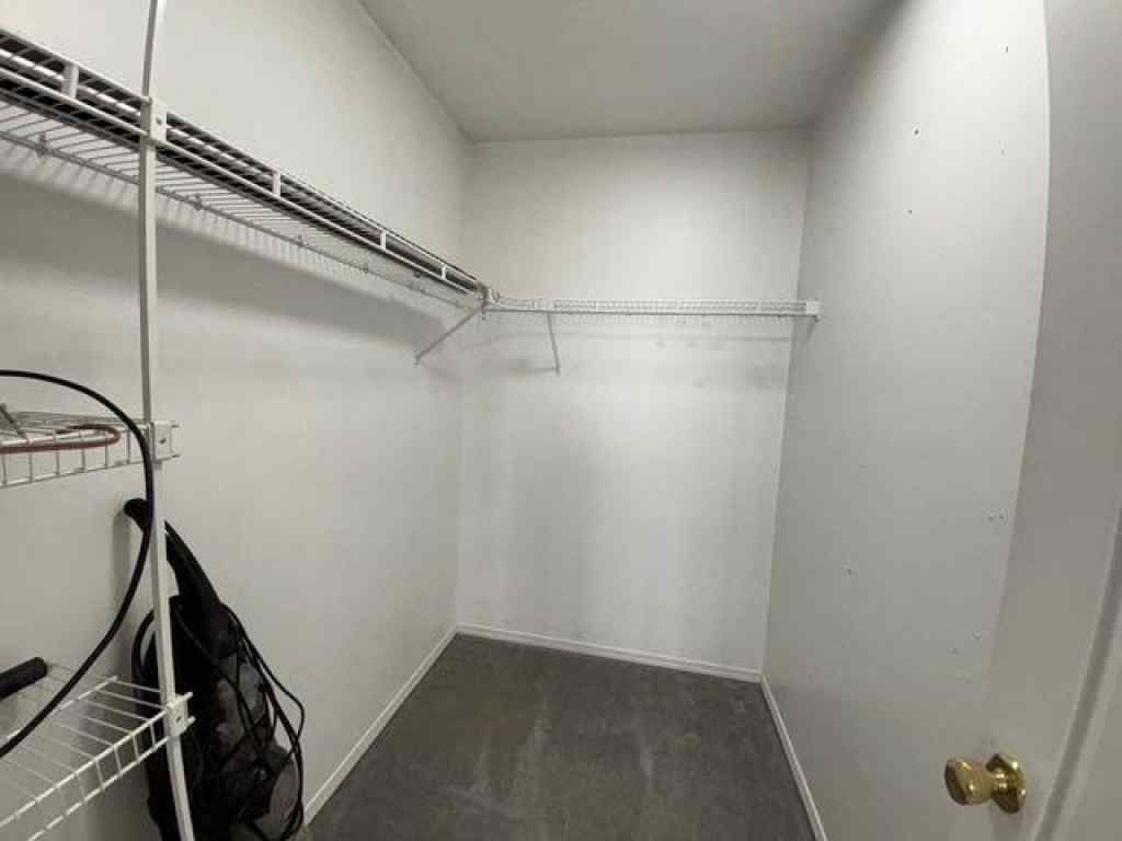 MLS® A2240212 - Unit #7 465 Makenny Street  in Thompson Lake Hinton, Residential