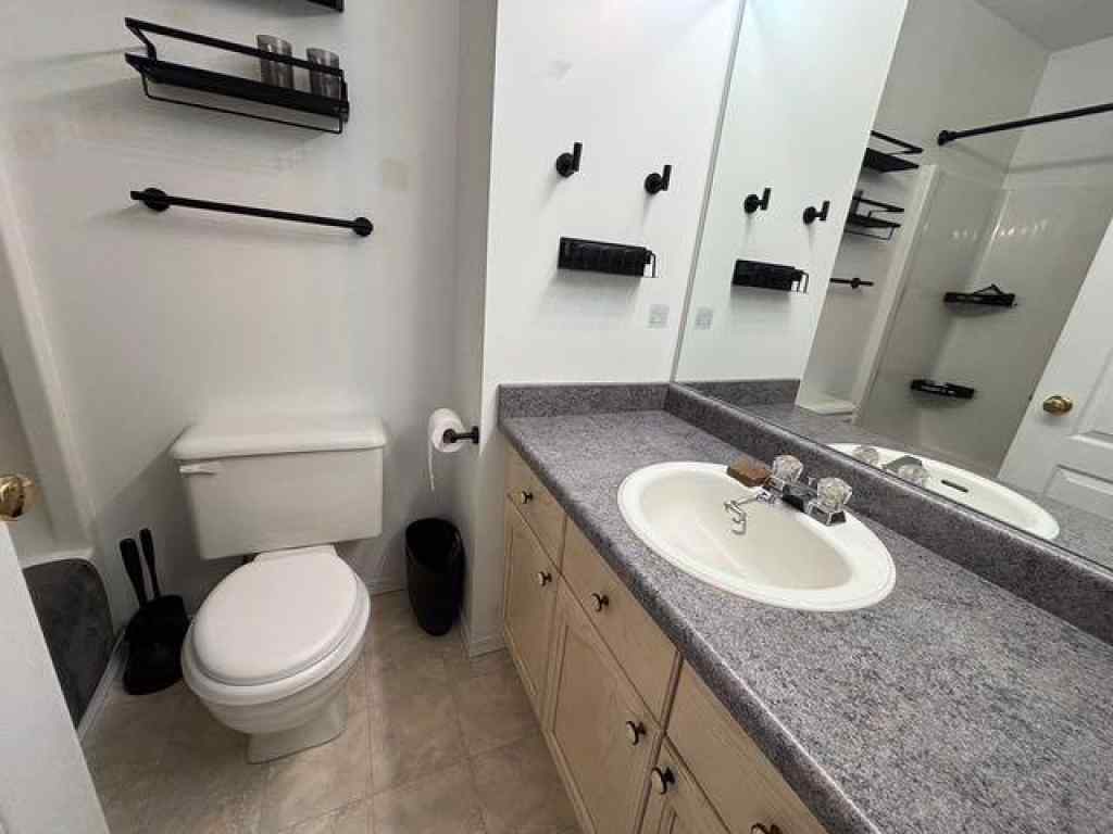 MLS® A2240212 - Unit #7 465 Makenny Street  in Thompson Lake Hinton, Residential