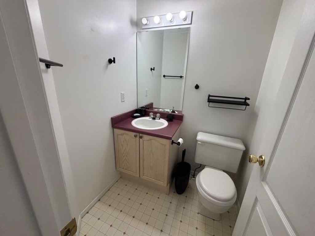 MLS® A2240212 - Unit #7 465 Makenny Street  in Thompson Lake Hinton, Residential
