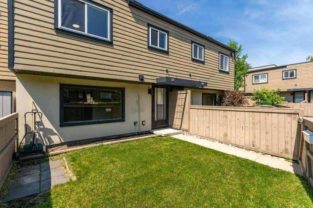 MLS® A2240227 - Unit #139 3809 45 Street SW in Glenbrook Calgary, Residential