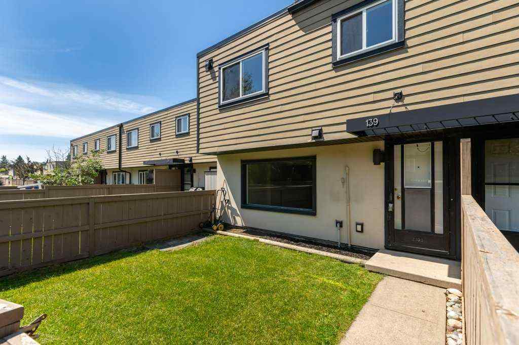 MLS® A2240227 - Unit #139 3809 45 Street SW in Glenbrook Calgary, Residential
