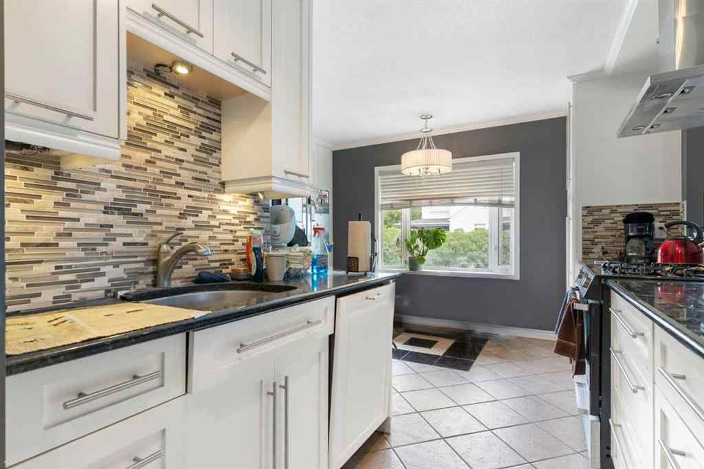 MLS® A2240249 - 1404 18 Avenue NW in Capitol Hill Calgary, Residential