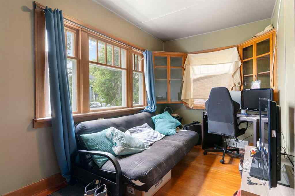 MLS® A2240249 - 1404 18 Avenue NW in Capitol Hill Calgary, Residential
