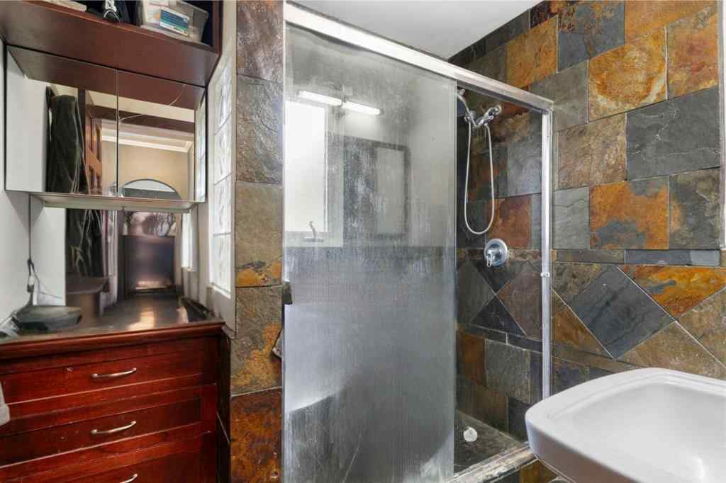 MLS® A2240249 - 1404 18 Avenue NW in Capitol Hill Calgary, Residential