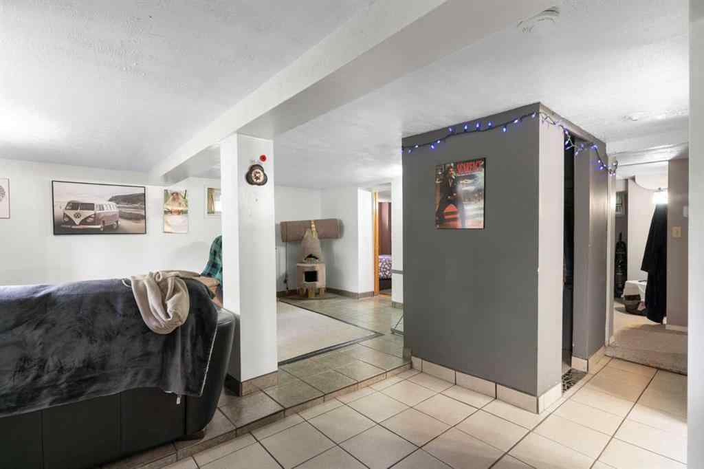 MLS® A2240249 - 1404 18 Avenue NW in Capitol Hill Calgary, Residential