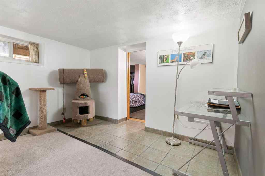 MLS® A2240249 - 1404 18 Avenue NW in Capitol Hill Calgary, Residential