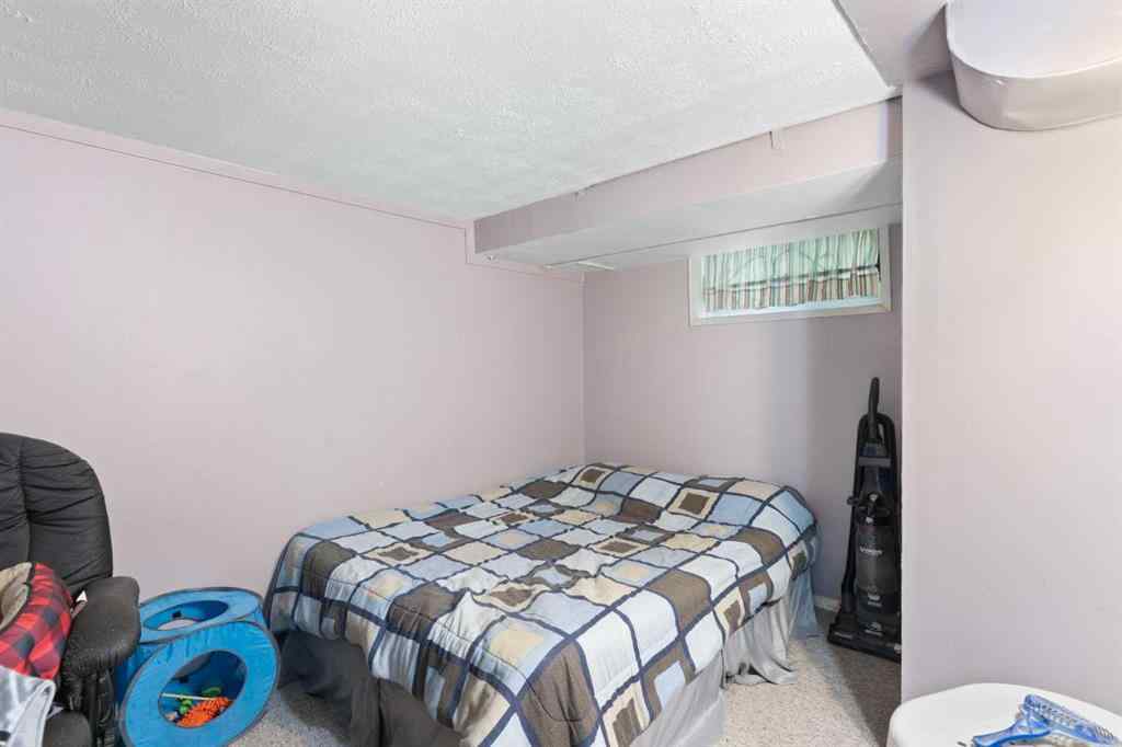 MLS® A2240249 - 1404 18 Avenue NW in Capitol Hill Calgary, Residential