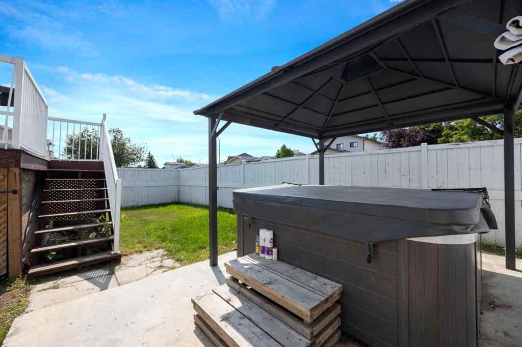 MLS® A2240253 - 1053 Timberline Drive  in Thickwood Fort McMurray, Residential